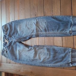 Levi's jogger blue Jean, size M 10-12 grils,